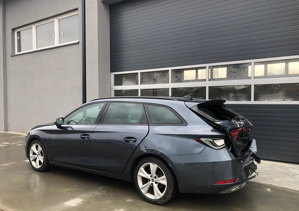 Seat Leon cena 32900 przebieg: 126855, rok produkcji 2020 z Starogard Gdański małe 379